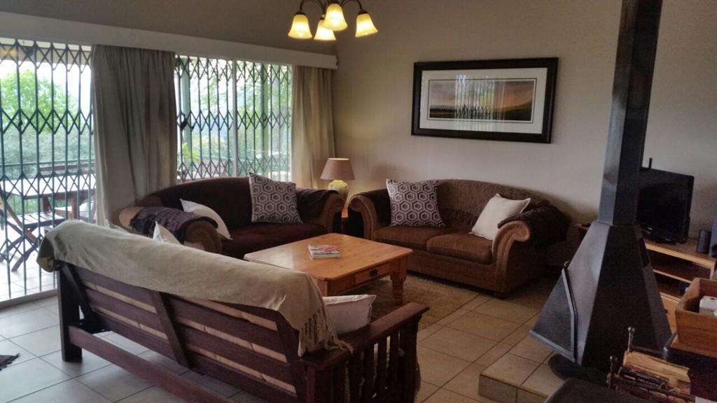 Sangwana 27 Holiday Home Ундерберг Экстерьер фото