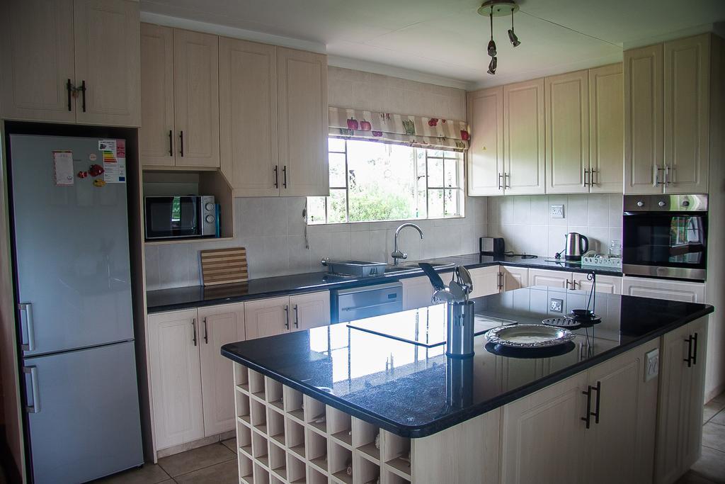 Sangwana 27 Holiday Home Ундерберг Экстерьер фото